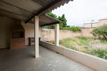 Casa para alugar com 240m², 5 quartos e 4 vagasVaranda