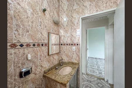 Apartamento para alugar com 66m², 2 quartos e sem vaga