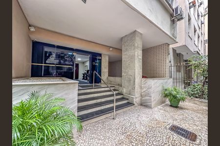 Apartamento para alugar com 66m², 2 quartos e sem vaga