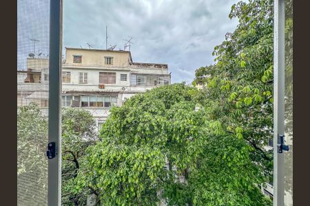 Apartamento para alugar com 66m², 2 quartos e sem vaga