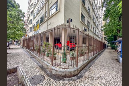 Apartamento para alugar com 66m², 2 quartos e sem vaga