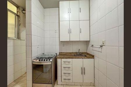 Apartamento para alugar com 66m², 2 quartos e sem vaga