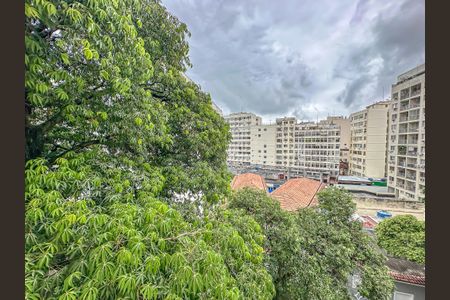 Apartamento para alugar com 66m², 2 quartos e sem vaga