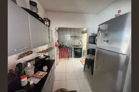 Casa à venda com 7 quartos, 100m² em Conjunto Helena Antipoff, Belo Horizonte