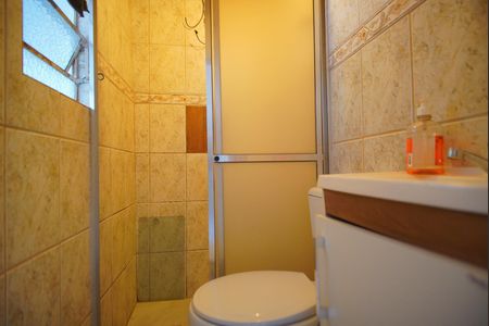 Casa à venda com 94m², 3 quartos e 2 vagasBanheiro Corredor 2