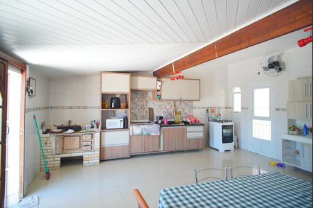 Casa à venda com 94m², 3 quartos e 2 vagasCozinha