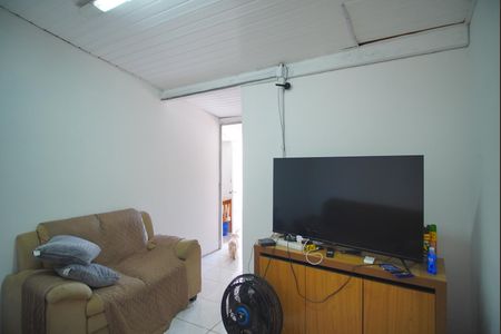 Casa à venda com 94m², 3 quartos e 2 vagasSala 2
