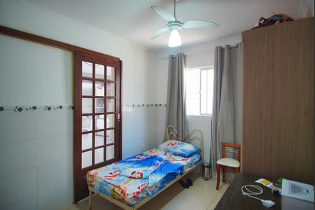 Casa à venda com 94m², 3 quartos e 2 vagasQuarto 2