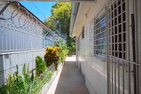 Casa à venda com 94m², 3 quartos e 2 vagasQuintal Lateral