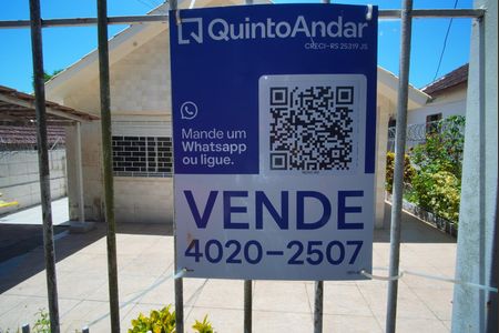 Casa à venda com 94m², 3 quartos e 2 vagasPlaca na Fachada