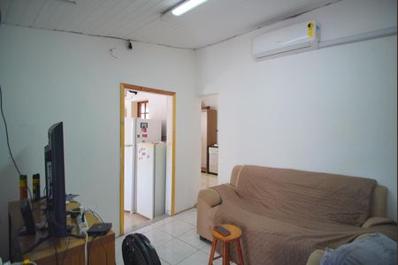 Casa à venda com 94m², 3 quartos e 2 vagasSala 2