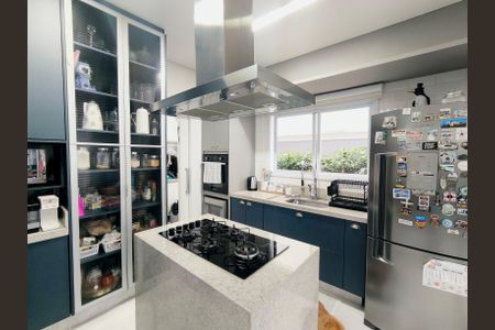 Casa de condomínio para alugar com 232m², 3 quartos e 4 vagas Casa de condomínio para alugar com 232m², 3 quartos e 4 vagasCozinha