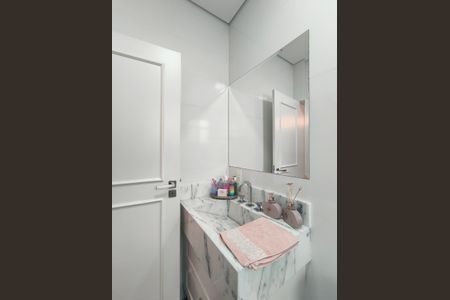 Casa de condomínio para alugar com 232m², 3 quartos e 4 vagas Casa de condomínio para alugar com 232m², 3 quartos e 4 vagasBanheiro da Suíte 3