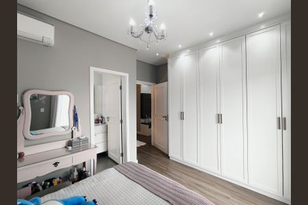 Casa de condomínio para alugar com 232m², 3 quartos e 4 vagas Casa de condomínio para alugar com 232m², 3 quartos e 4 vagasSuíte 2