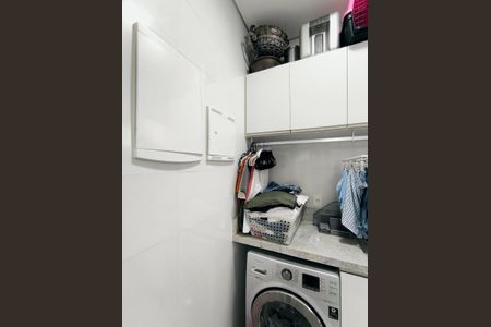 Casa de condomínio para alugar com 232m², 3 quartos e 4 vagas Casa de condomínio para alugar com 232m², 3 quartos e 4 vagasÁrea de Serviço