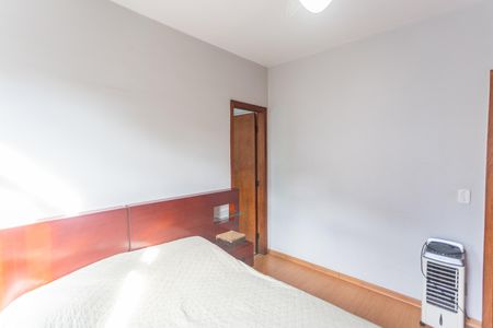 Apartamento à venda com 65m², 2 quartos e 1 vaga Apartamento à venda com 65m², 2 quartos e 1 vagaSuíte