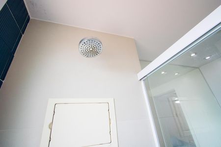 Apartamento à venda com 94m², 2 quartos e 2 vagasBanheiro do quarto 1