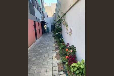 Apartamento à venda com 33m², 2 quartos e sem vagaFoto 01