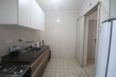 Apartamento para alugar com 90m², 2 quartos e 1 vagaCozinha