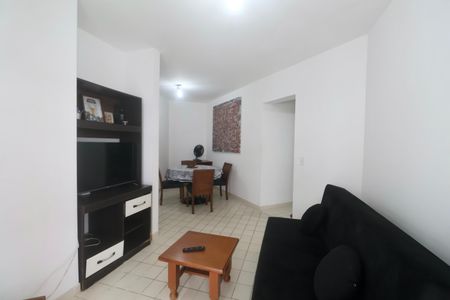 Sala de apartamento para alugar com 2 quartos, 90m² em Vila Julia, Guarujá