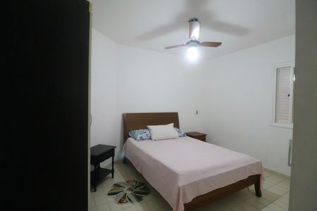 Quarto de apartamento para alugar com 2 quartos, 90m² em Vila Julia, Guarujá