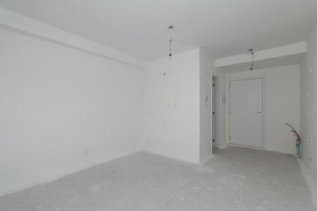 Sala de kitnet/studio para alugar com 0 quarto, 25m² em Passo D’areia, Porto Alegre