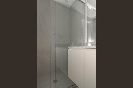 Banheiro de apartamento para alugar com 0 quarto, 25m² em Passo D’areia, Porto Alegre