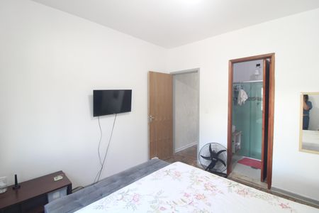 Casa à venda com 165m², 3 quartos e 2 vagasSuíte 2