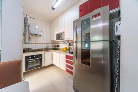 Apartamento à venda com 55m², 2 quartos e 1 vaga Apartamento à venda com 55m², 2 quartos e 1 vagaCozinha