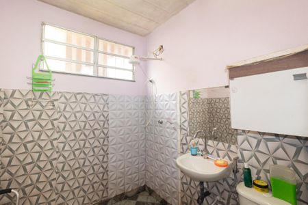 Casa de condomínio para alugar com 150m², 2 quartos e 1 vagaBanheiro
