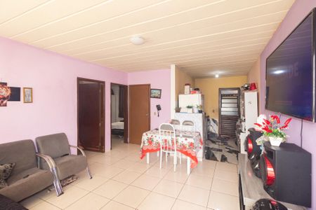 Sala de casa de condomínio para alugar com 2 quartos, 150m² em Paciência, Rio de Janeiro