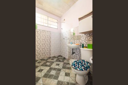 Casa de condomínio para alugar com 150m², 2 quartos e 1 vagaBanheiro