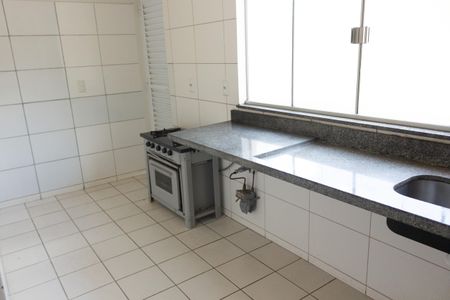 Apartamento para alugar com 65m², 1 quarto e 1 vagaÁrea comum - Salão de festas