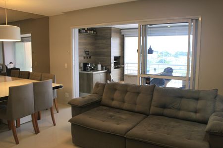 Sala de apartamento para alugar com 3 quartos, 116m² em Picanço, Guarulhos