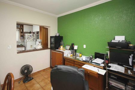 Casa à venda com 250m², 3 quartos e 4 vagas