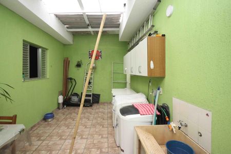 Casa à venda com 250m², 3 quartos e 4 vagas