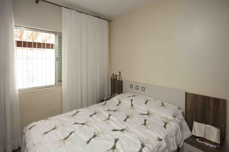 Casa à venda com 250m², 3 quartos e 4 vagas