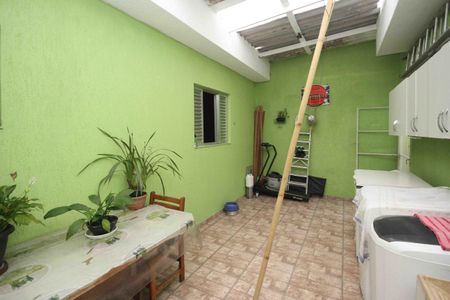 Casa à venda com 250m², 3 quartos e 4 vagas