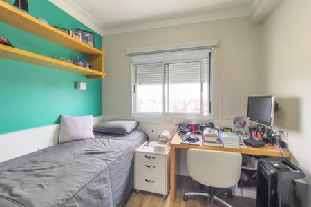 Apartamento à venda com 151m², 4 quartos e 3 vagasQuarto 2