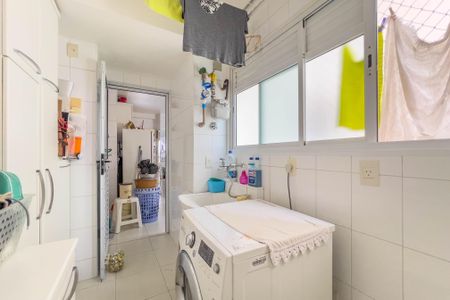 Apartamento à venda com 151m², 4 quartos e 3 vagasÁrea de serviço 