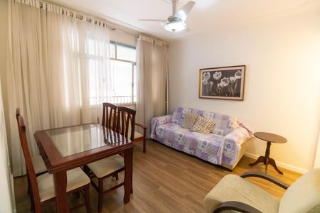 Sala de apartamento para alugar com 2 quartos, 60m² em Icaraí, Niterói