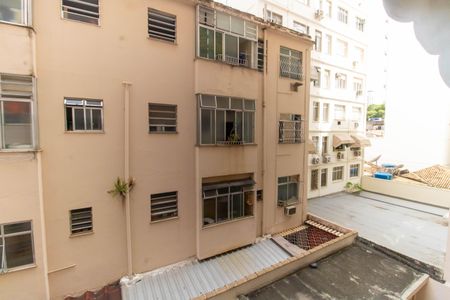 Vista da Sala de apartamento para alugar com 2 quartos, 60m² em Icaraí, Niterói