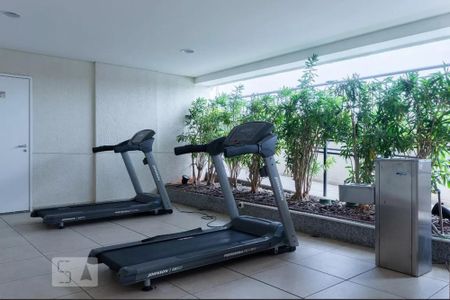 Apartamento à venda com 83m², 3 quartos e 2 vagasÁrea comum - Academia