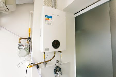 Apartamento à venda com 83m², 3 quartos e 2 vagasÁrea de Serviço - Aquecedor a Gás