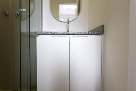 Apartamento à venda com 83m², 3 quartos e 2 vagasBanheiro da Suíte