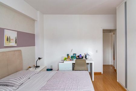 Apartamento à venda com 116m², 4 quartos e 3 vagas Apartamento à venda com 116m², 4 quartos e 3 vagasSuíte 1