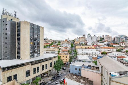 Apartamento à venda com 116m², 4 quartos e 3 vagas Apartamento à venda com 116m², 4 quartos e 3 vagasSala