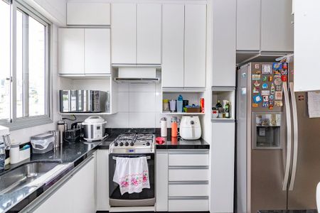 Apartamento à venda com 116m², 4 quartos e 3 vagas Apartamento à venda com 116m², 4 quartos e 3 vagasCozinha