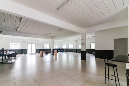 Apartamento para alugar com 70m², 3 quartos e 1 vagaÁrea comum - Salão de festas