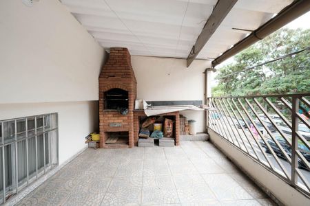 Casa para alugar com 100m², 2 quartos e sem vagaVaranda